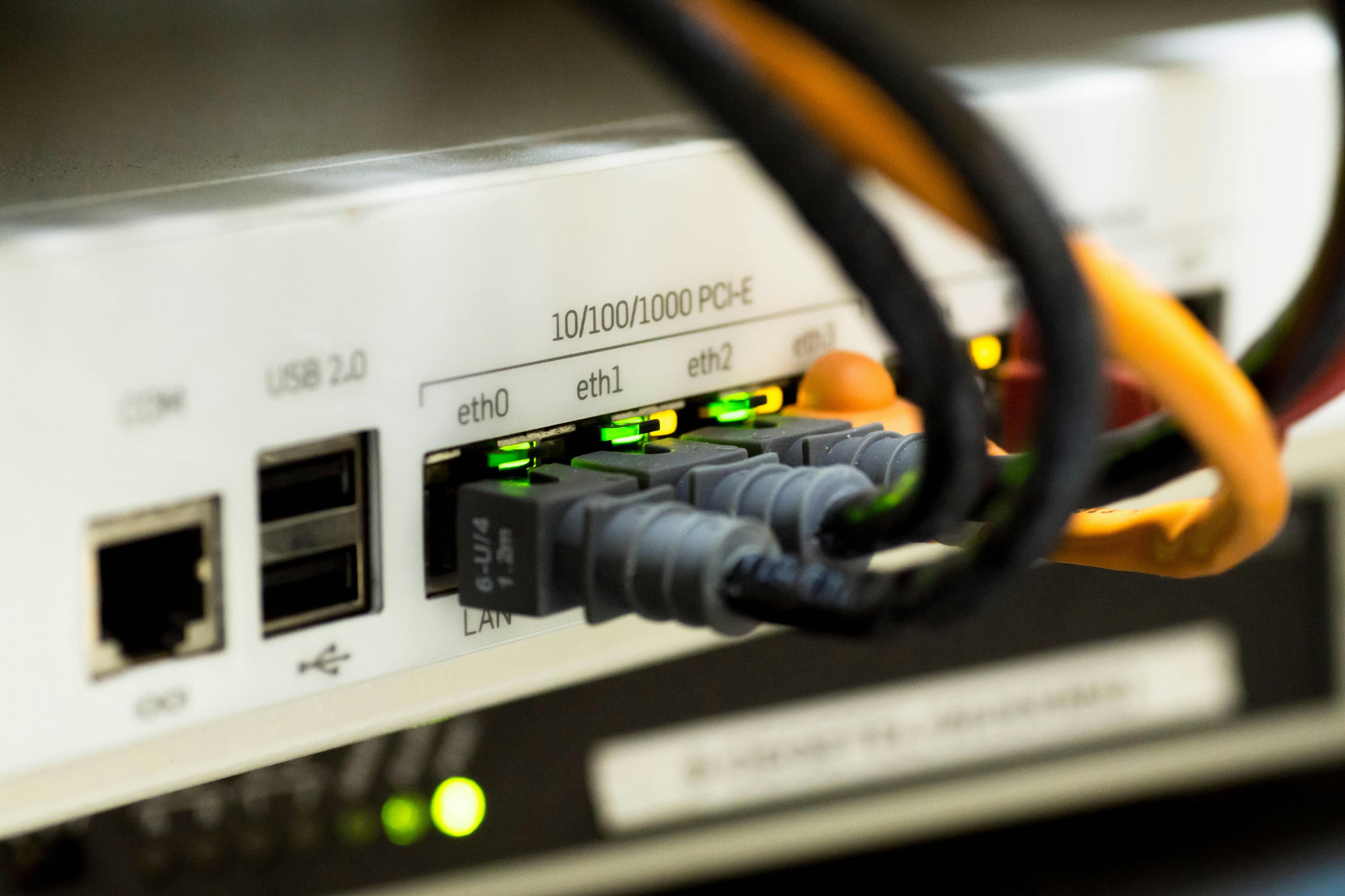 Équipement réseau et connectivité